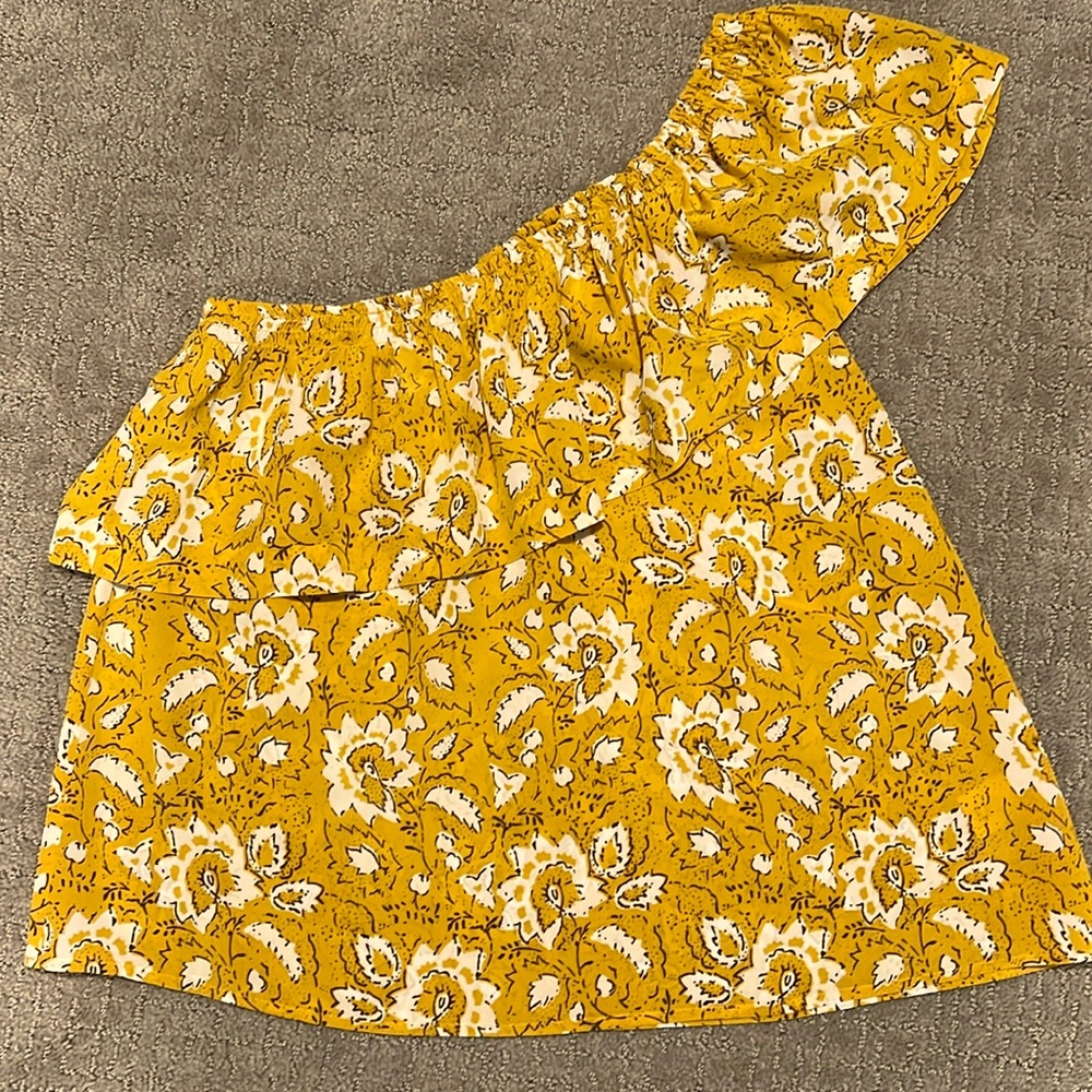 Madewell 100% Silk Yellow ruffle blouse Small